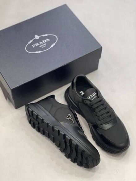 Кроссовки Prada
