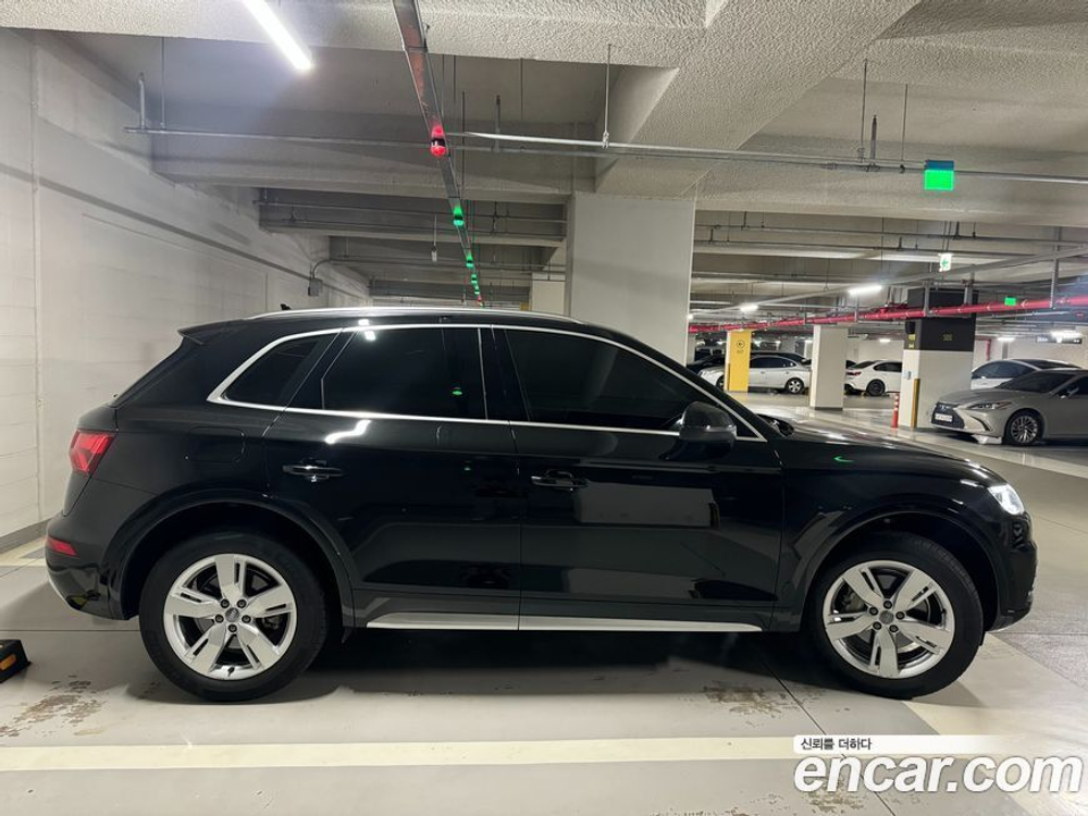 Audi Q5 (FY) 45 TFSI Quattro Premium (06.2020)