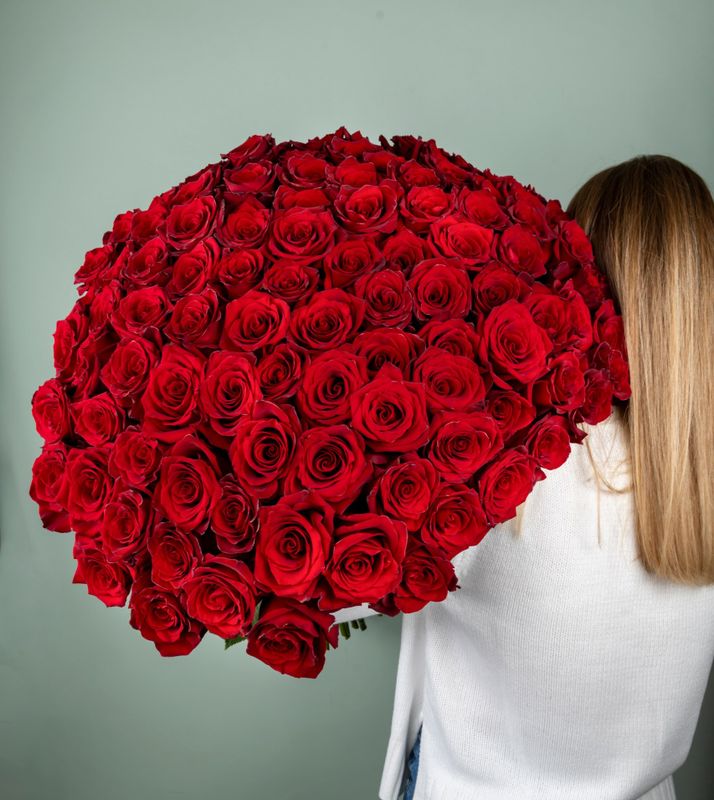 Букет премиальных роз Эксплоер 70 см (под ленту)*