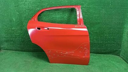 Дверь задняя правая Mercedes GLA X156 (2013-2020)