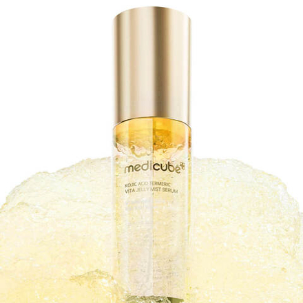 Medicube Осветляющий двухфазный мист с койевой кислотой Kojic Acid Turmeric Vita Jelly Mist Serum