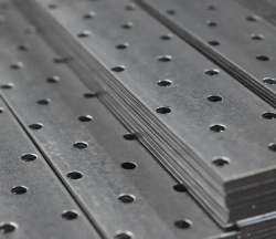 ПЗМ Пластина перфорированная крепежная 200 мм x 100 мм 25 шт.