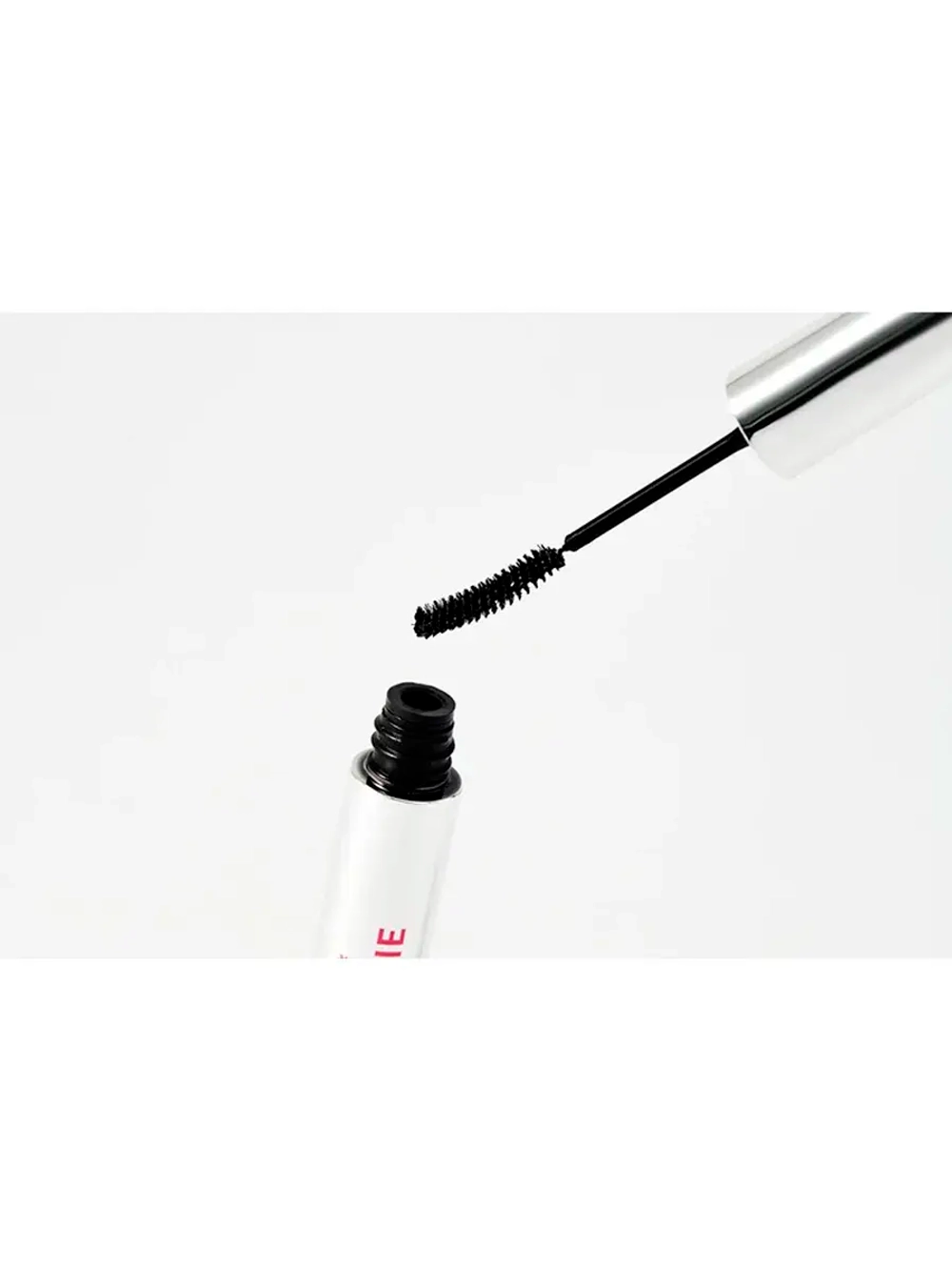 Объемная тушь 3D Lash Genie 01 3.5 г DARLING*