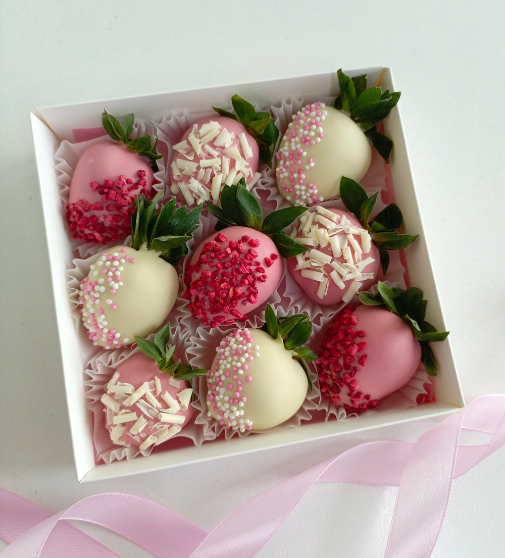 Клубника в шоколаде " Сладкий сон"