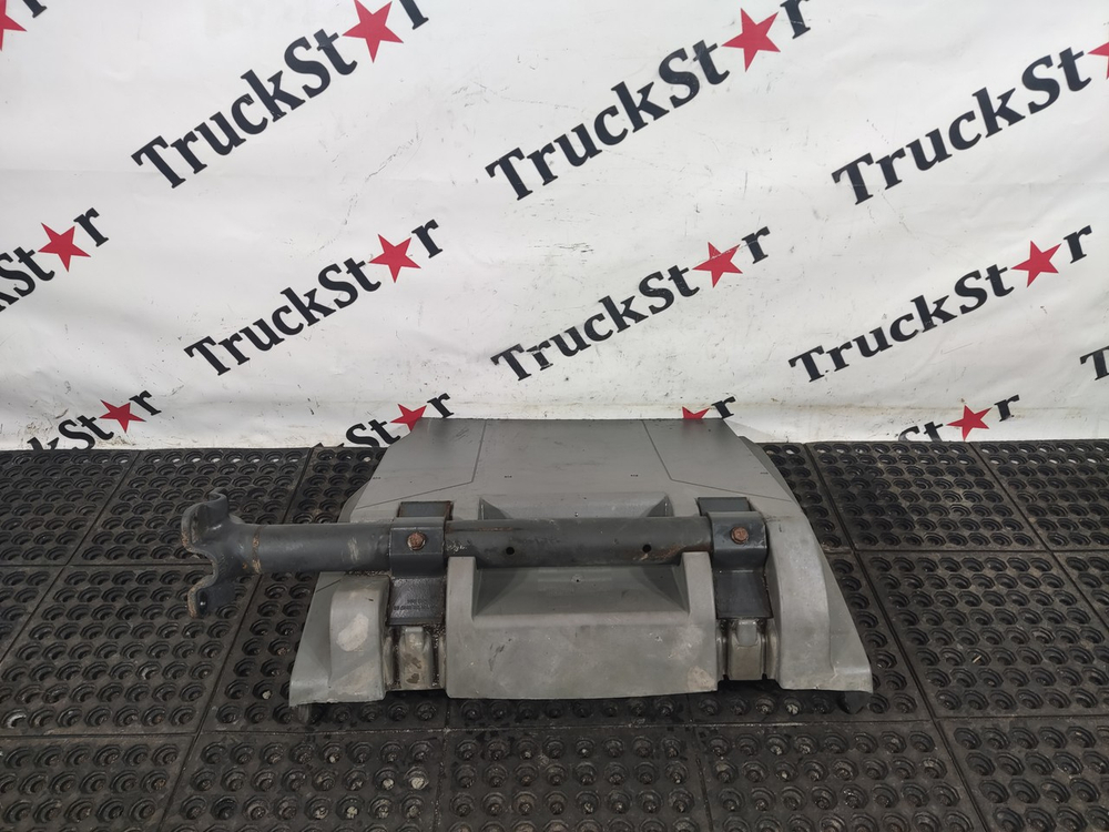 Крыло заднее передняя часть правое