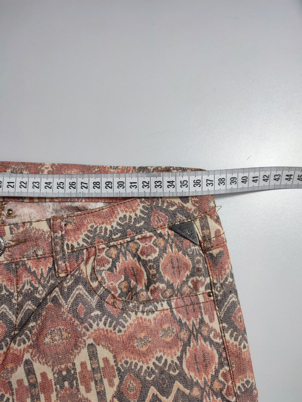 Брюки Pull&Bear с принтом 42 размер