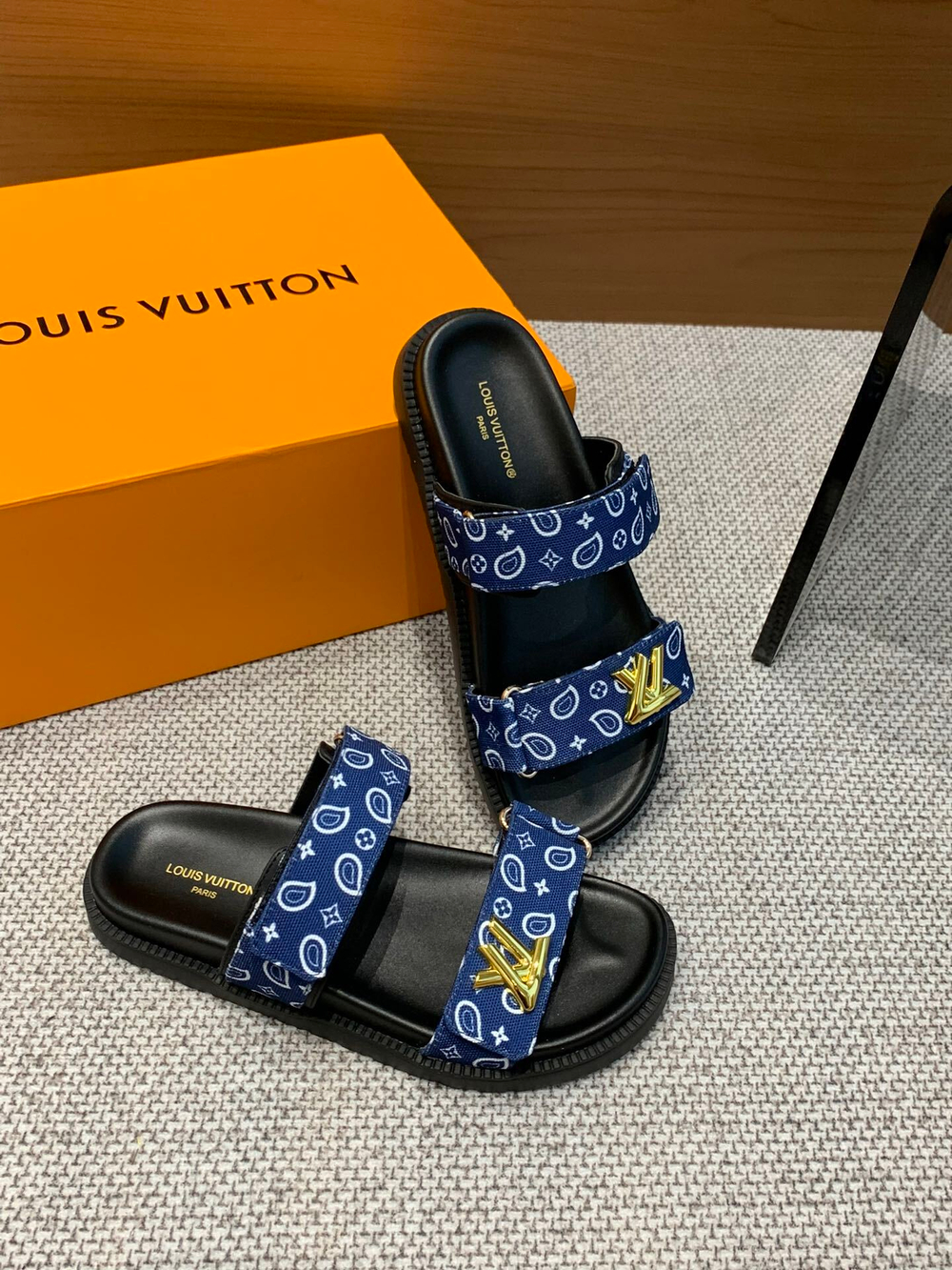 Louis Vuitton Bom Dia Flat Comfort Mule