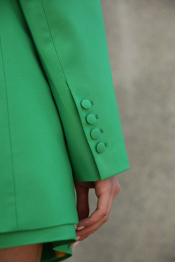 Жакет двубортный