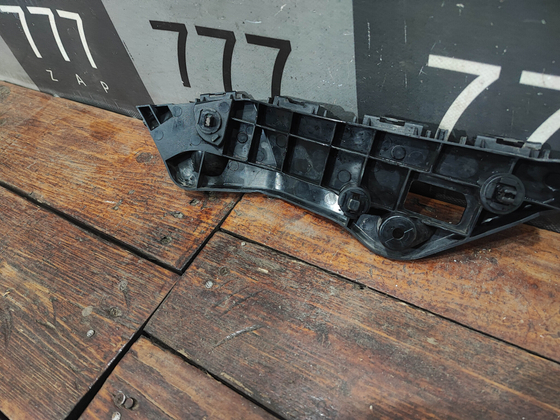 Кронштейн переднего бампера левый Toyota RAV4 IV (XA40) 12-15 Б/У Оригинал 5253642050