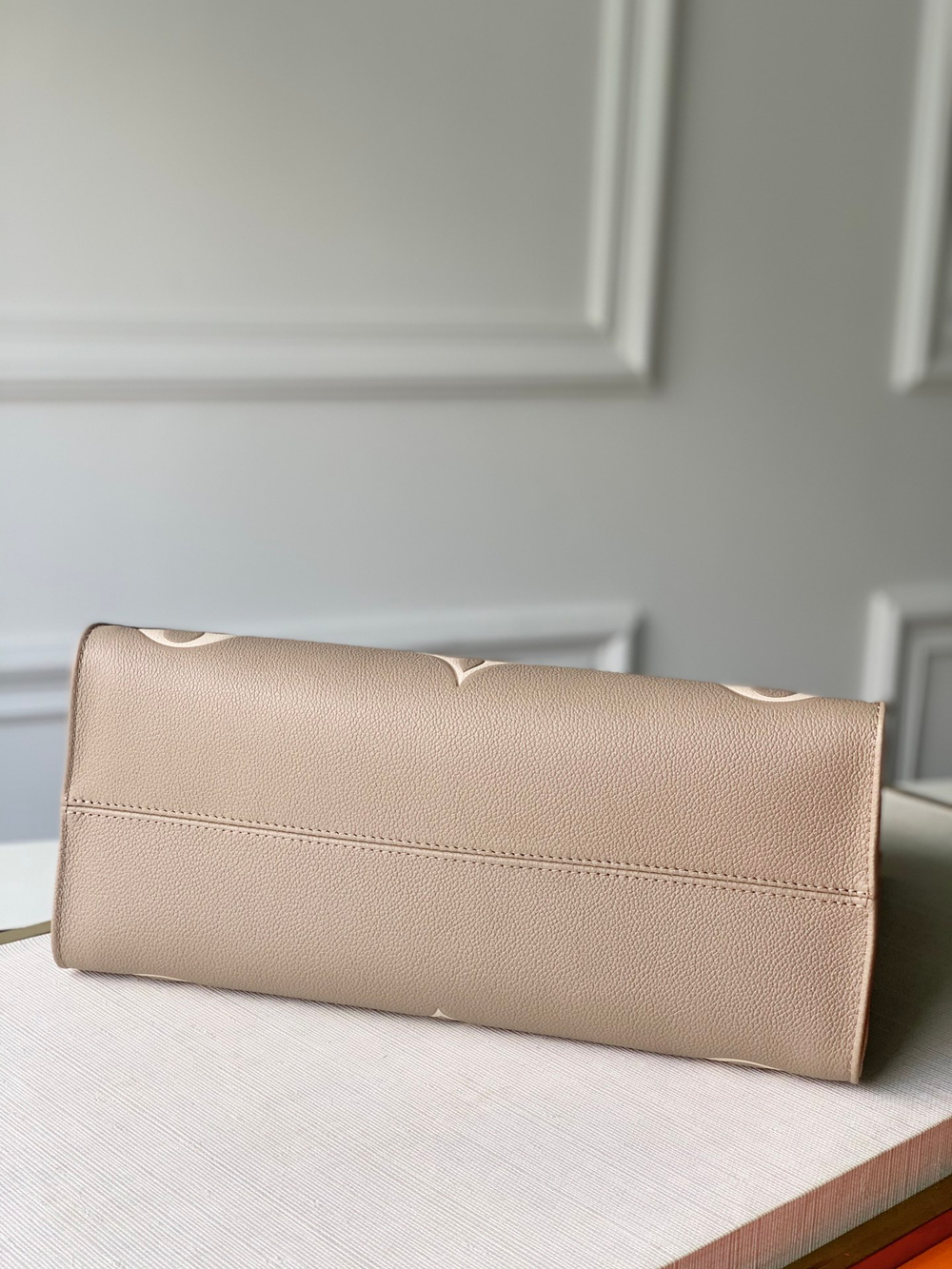Louis Vuitton OnTheGo MM