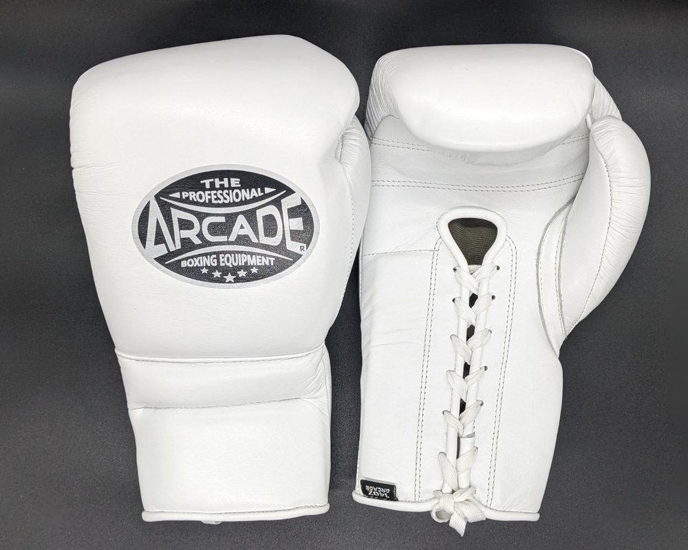 Боксерские перчатки Arcade White