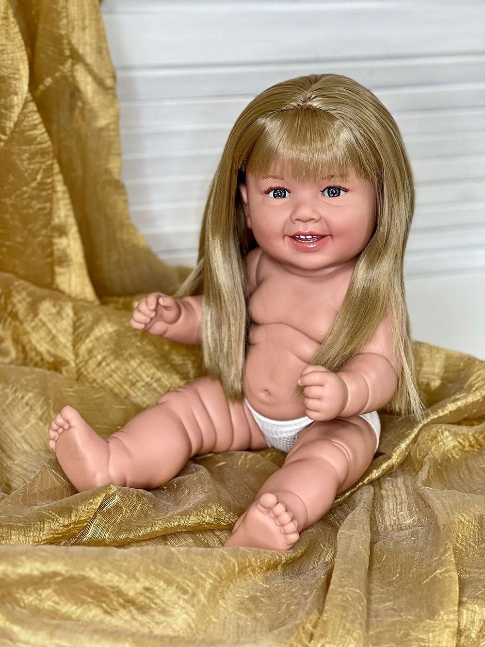 Кукла Manolo Dolls виниловая Diana без одежды 47см (7305)