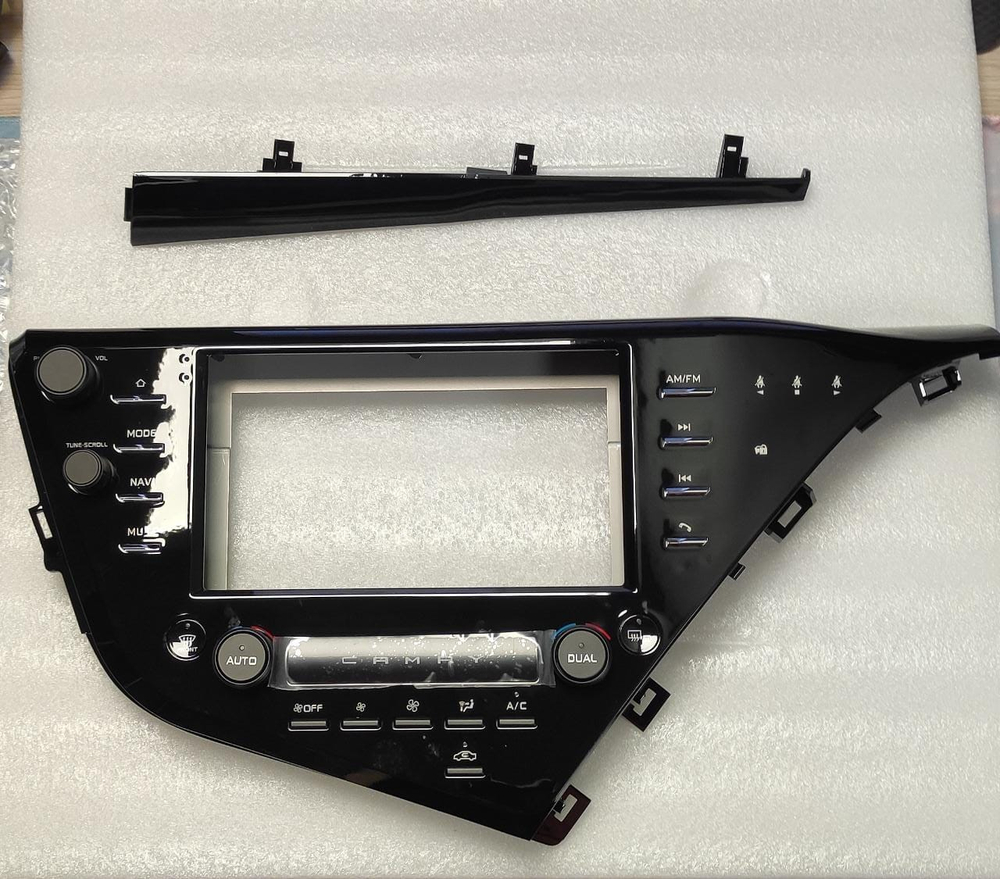 установочный комплект TOYOTA CAMRY V70 2018+ top, рамка + проводка KB-SF-9695
