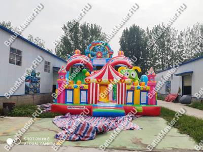 Коммерческий надувной батут "Парк развлечений 2" 12*7*7 м без фигуры клоуна