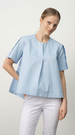 Медицинская туника летящая