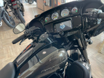 Ultra Limited, Harley-Davidson (FLHTK), 2020 "River Rock Gray / Vivid Black, Black Finish"