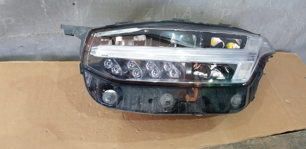 Фара левая LED Volvo XC90 2  Б/У Оригинал 31656987