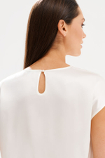 23598 Блузка женская (молочный)