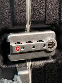 Чемодан Rimowa