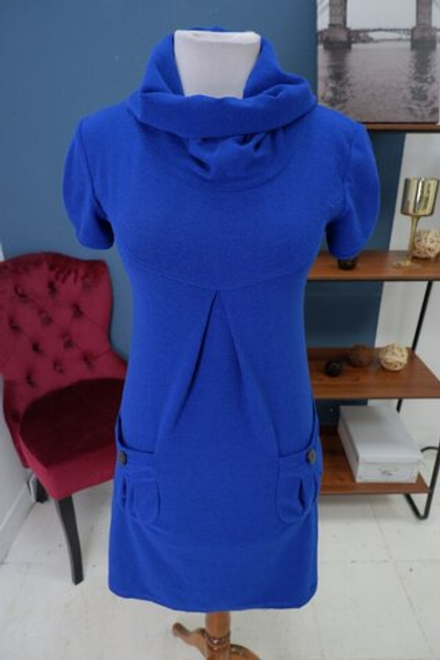 Платье синее 44-46 размер