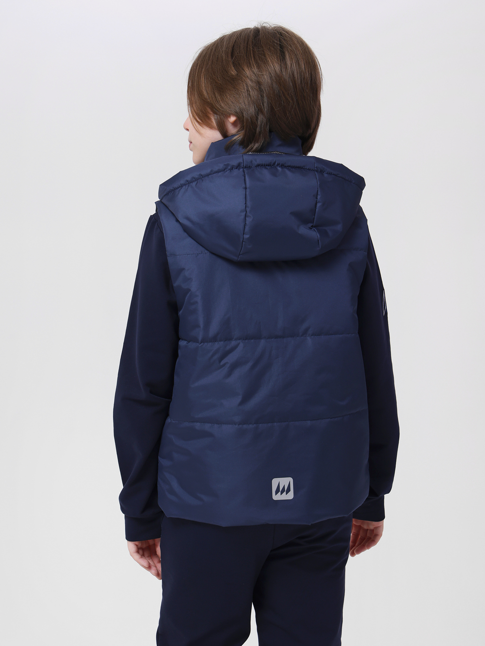 Жилет с съемным капюшоном