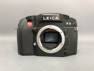 Leica R9
