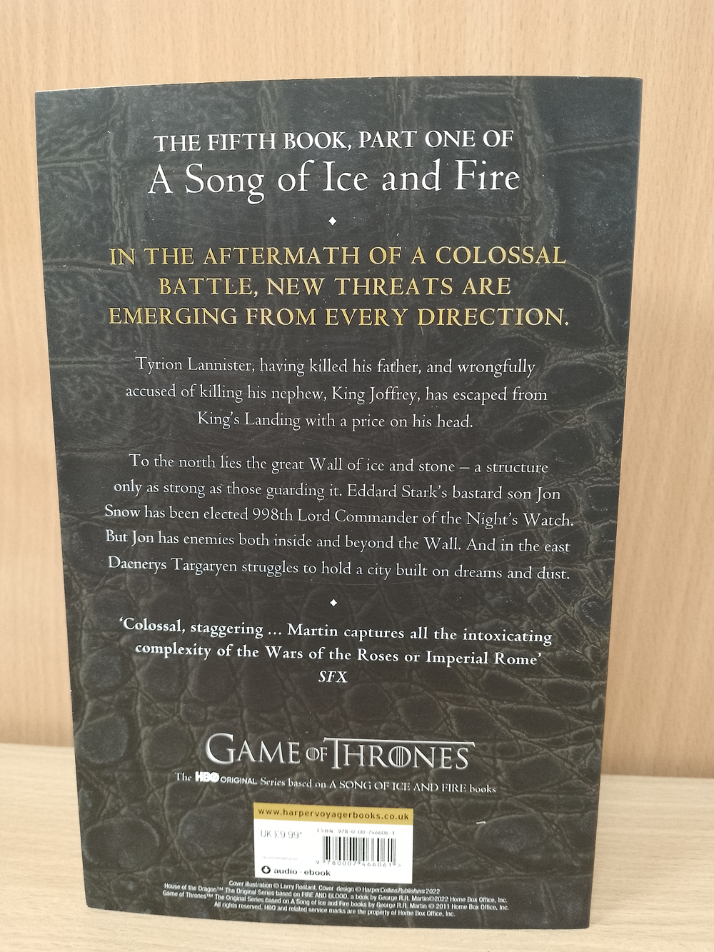 A Dance with Dragons: Dreams and Dust (A Song of Ice and Fire, Book 5, part 1)