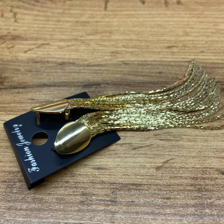 Серьги англ.заст. Bogema пластина капля скругленная цепочки жгутики металл золотистый желтый