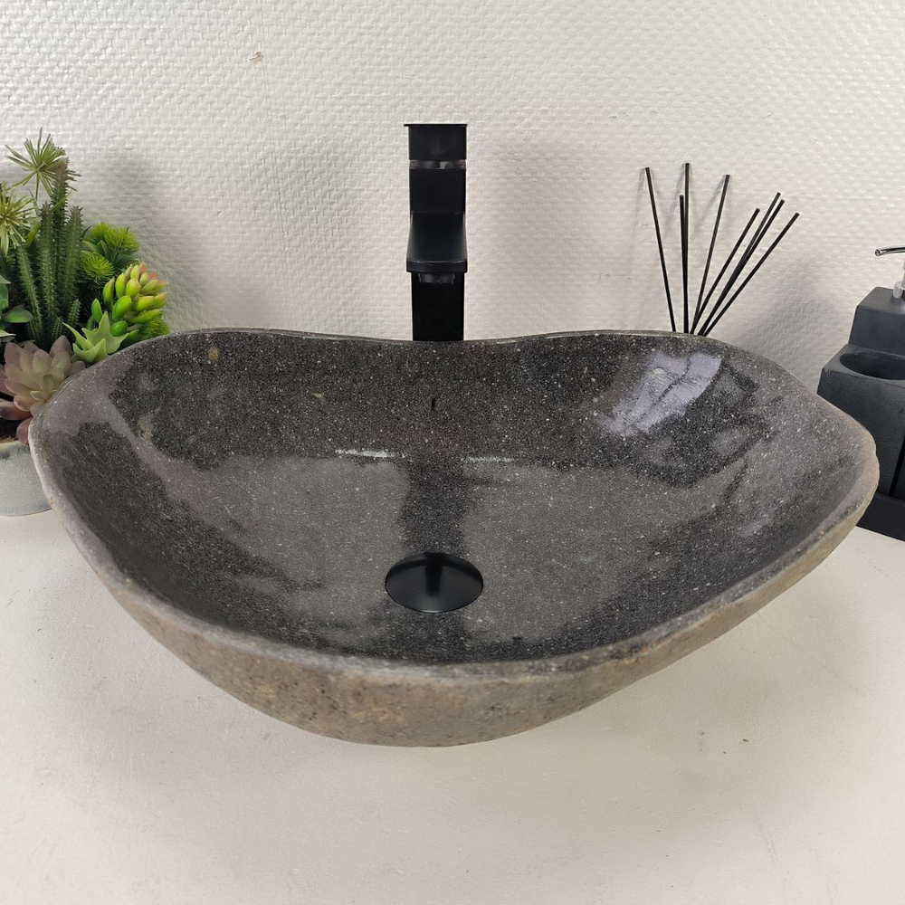 Раковина из речного камня RS-64979 51*40*15 0862