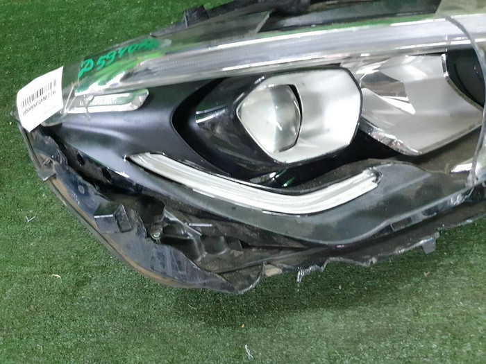 Битая Фара правая Mercedes CLA C118 (19-23) LED