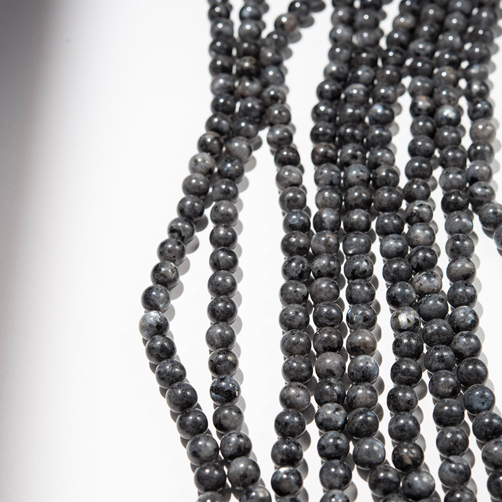 Ларвикит (Темный лабрадорит) натуральный, 6,8мм, шар