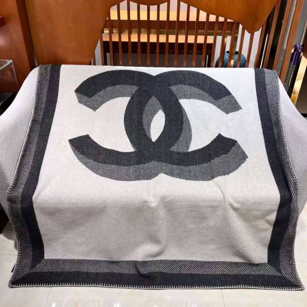 Плед CHANEL 140х170 см