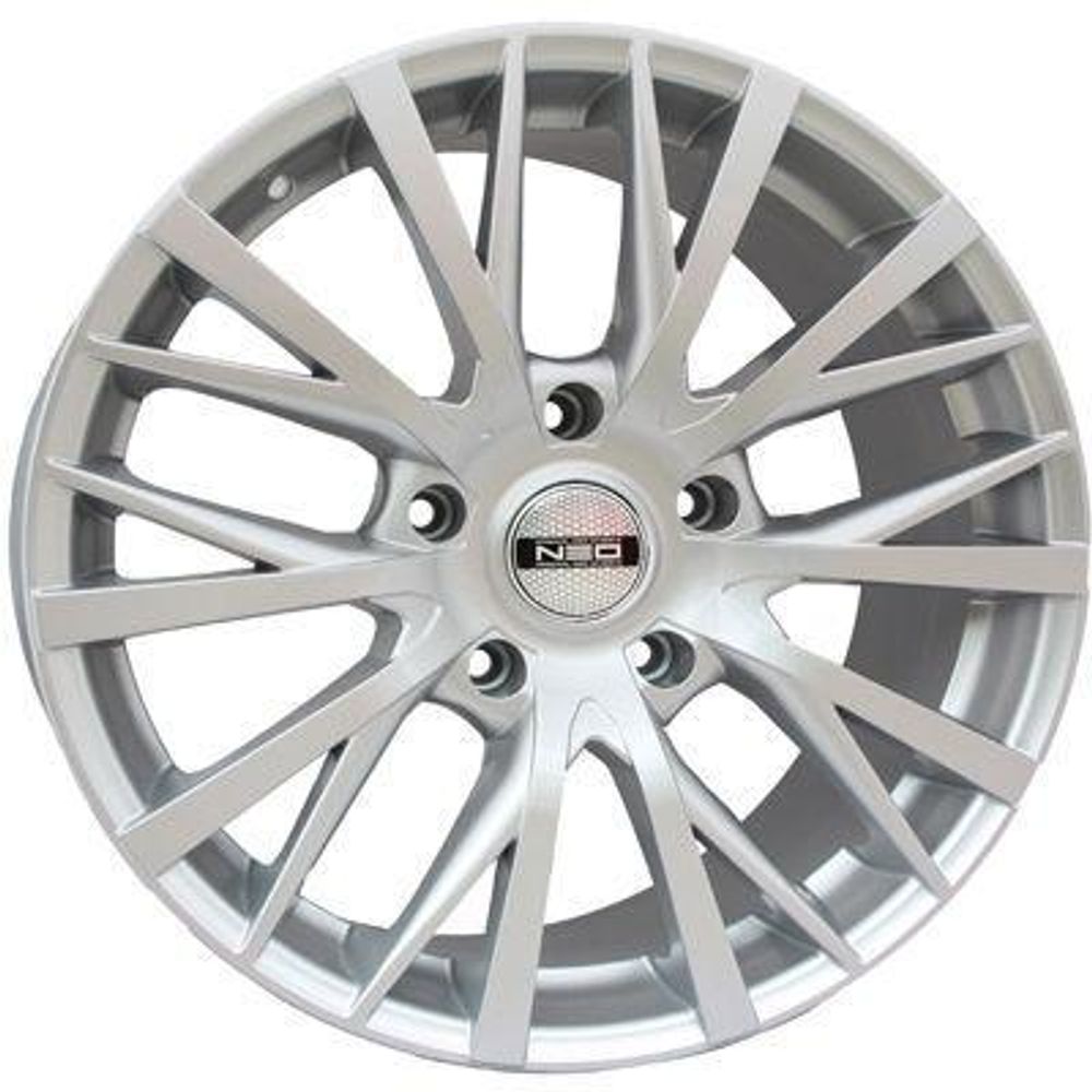 Neo 204 9x20 5x150 ET 45 Dia 110.1 (silver)