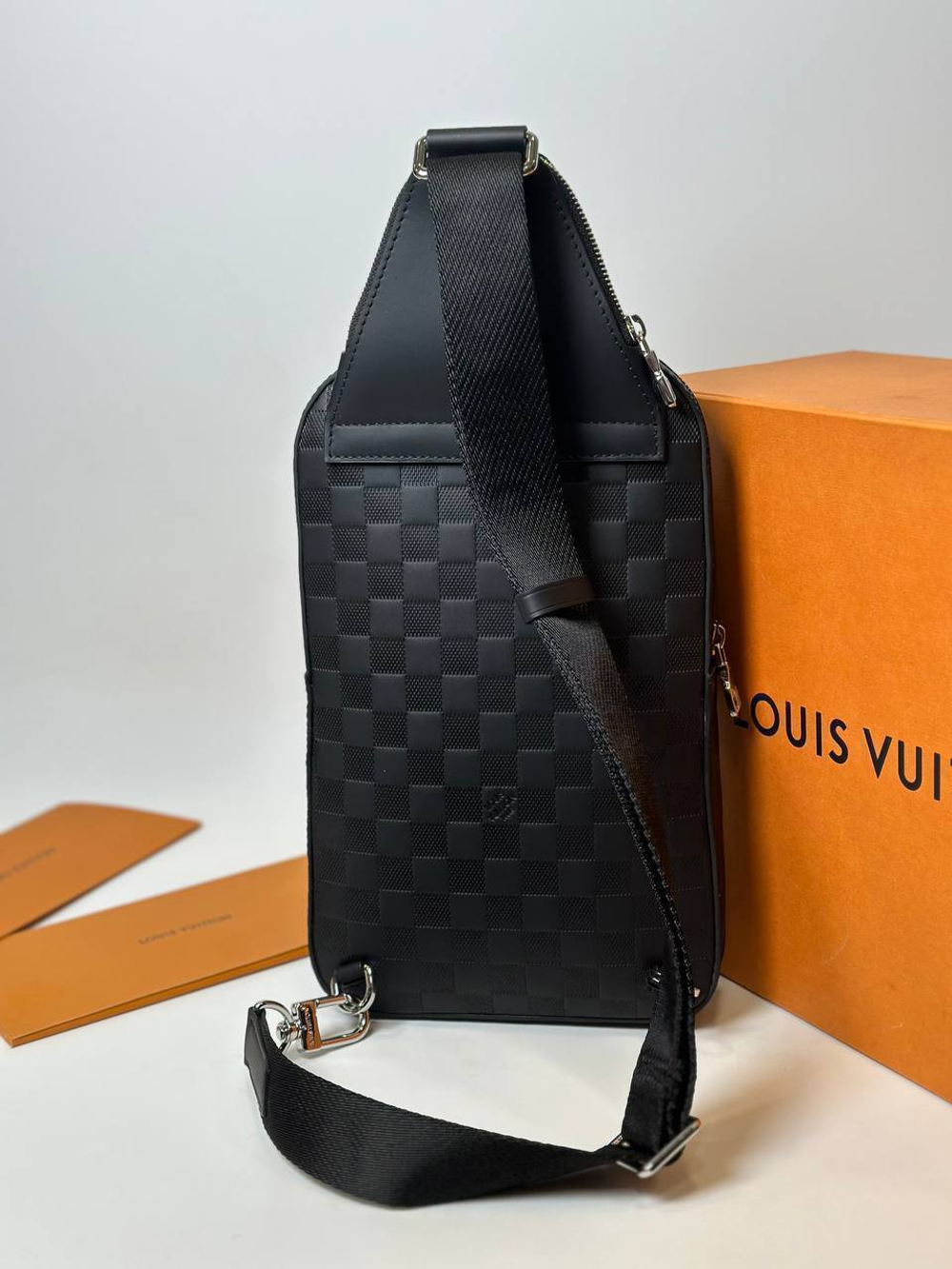 Сумка-слинг Louis Vuitton, арт. 470916448
