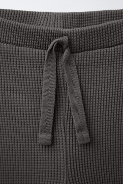 ZARA ЛЕГИНСЫ ИЗ РИФЛЕНОГО ТРИКОТАЖА С КРУЖЕВОМ, СЕРЫЙ