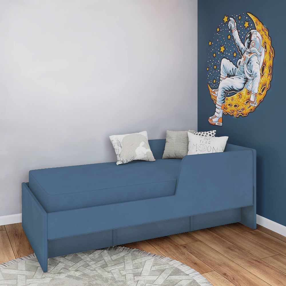 Кровать 160х80 с бортиком и велюровым наматрасником (изумруд)