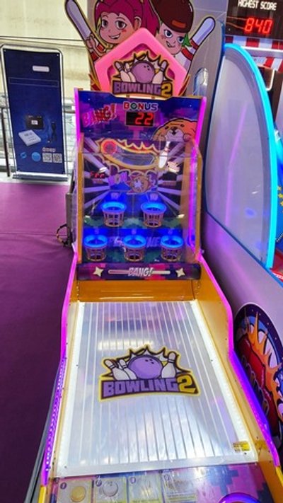 Детский игровой автомат «Боулинг-Арена»