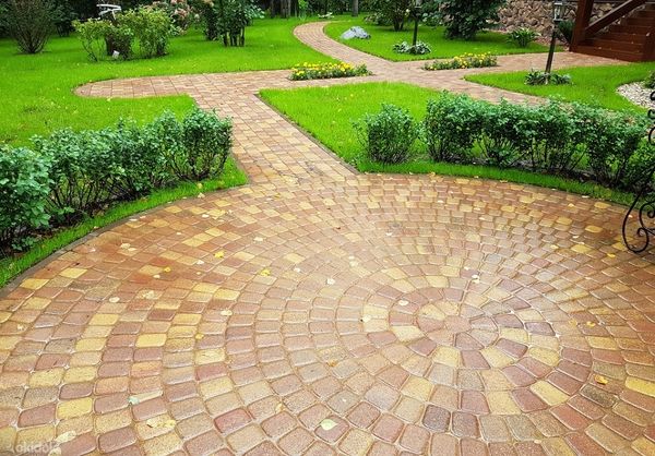 Как сделать красивые дорожки из тротуарной плитки