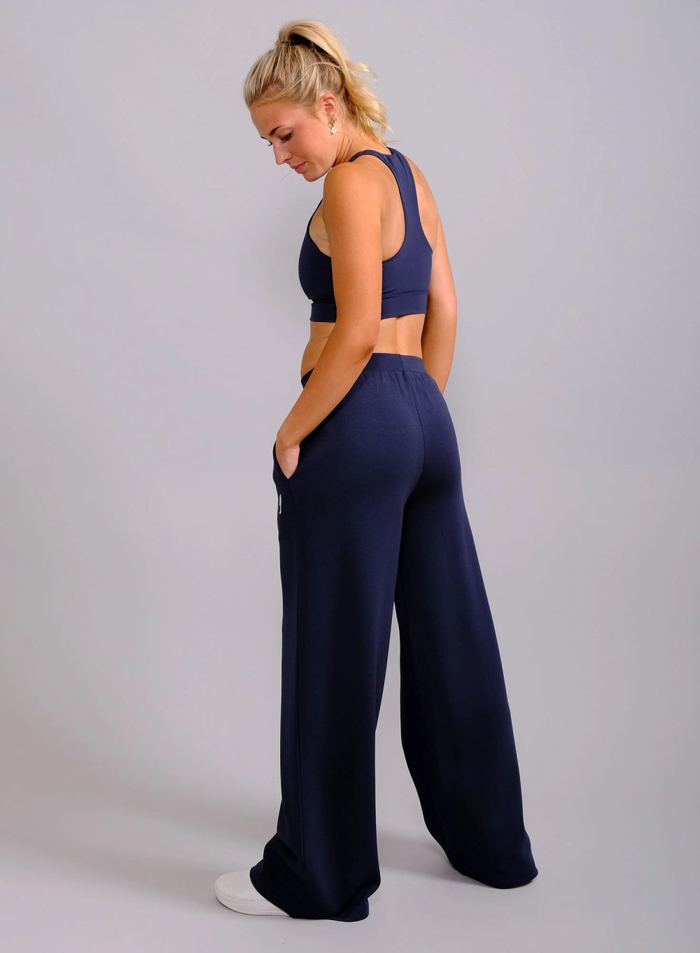 Брюки женские Women's Court Straight Leg Pants (Navy/White) AW-138-002