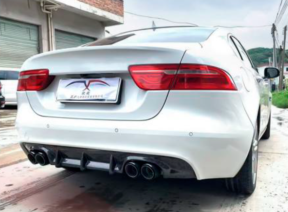 Карбоновый диффузор заднего бампера для Jaguar XE 2015-2019 Ягуар