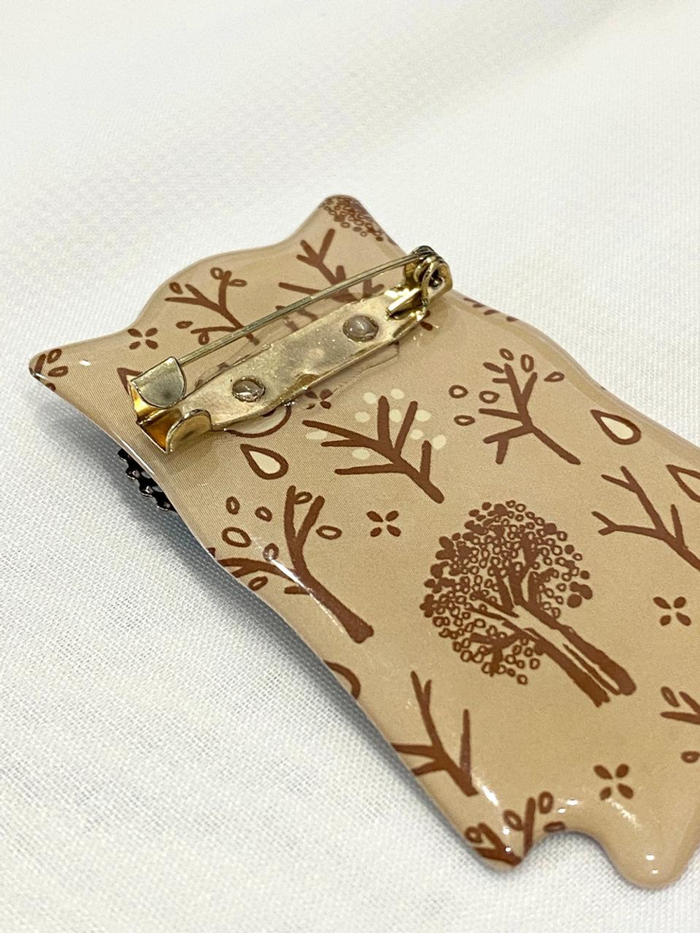 Брошь сова: пластик, текстиль, кристаллы