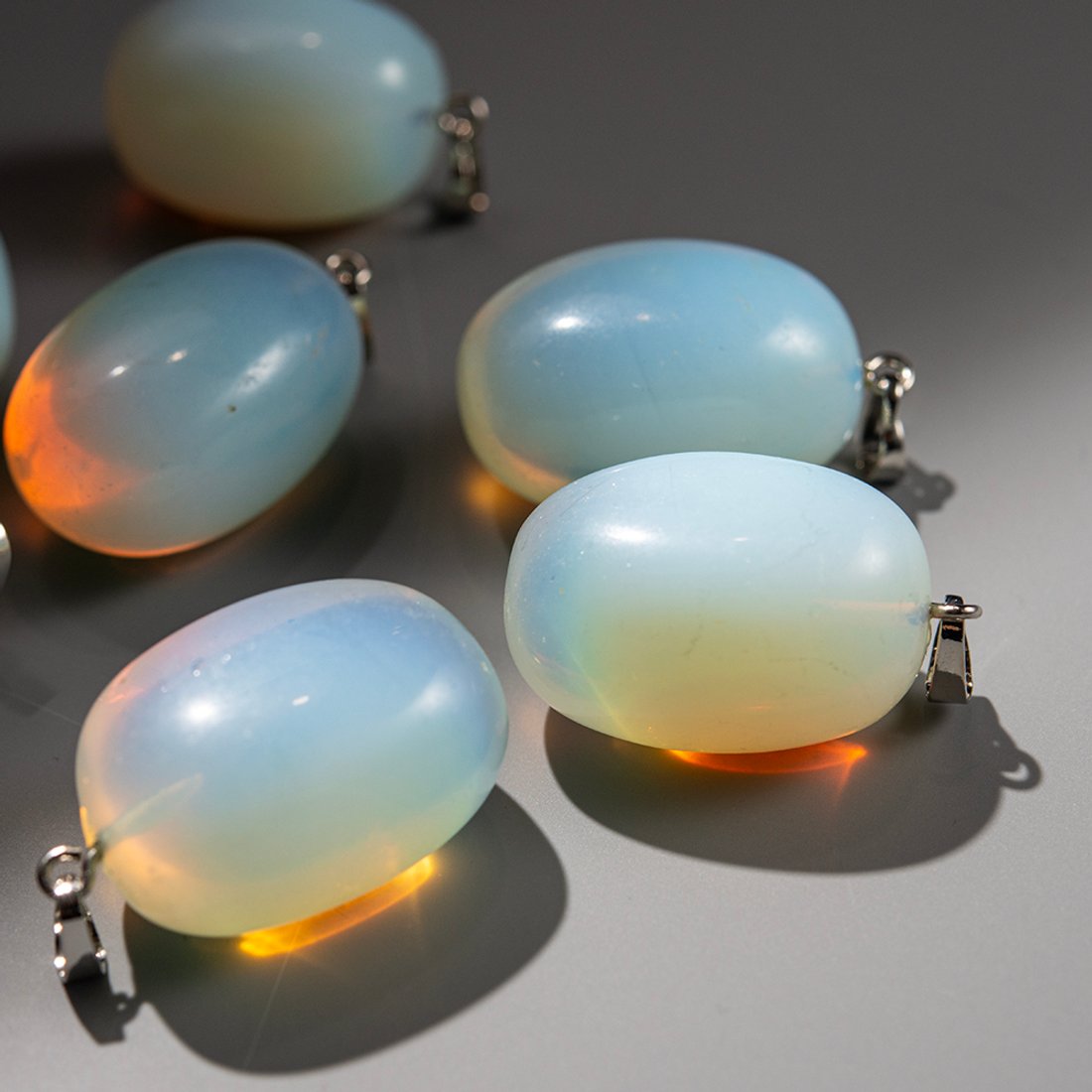 Крупный кулон из лунного камня (имитация), 34,5*20мм