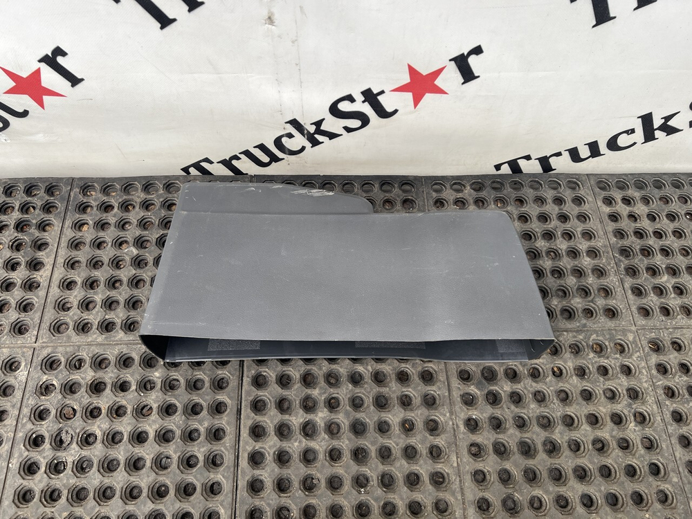 Накладка ручки селектора КПП 2023г