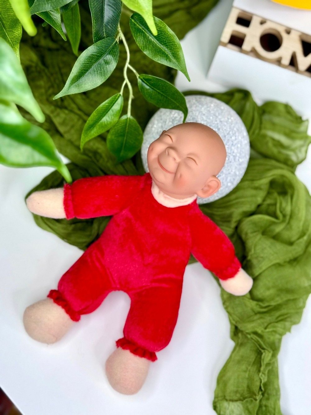 Кукла LAMAGIK мягконабивная 23см Caritas (304U7)