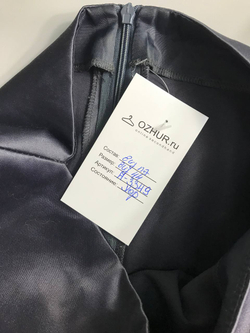 Платье атласное, визуально 44 размер