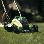 Аккумуляторная газонокосилка Greenworks GD40LM45K3 40В (1 x 3 Ач, ЗУ) нож 45 см, 2500407UE