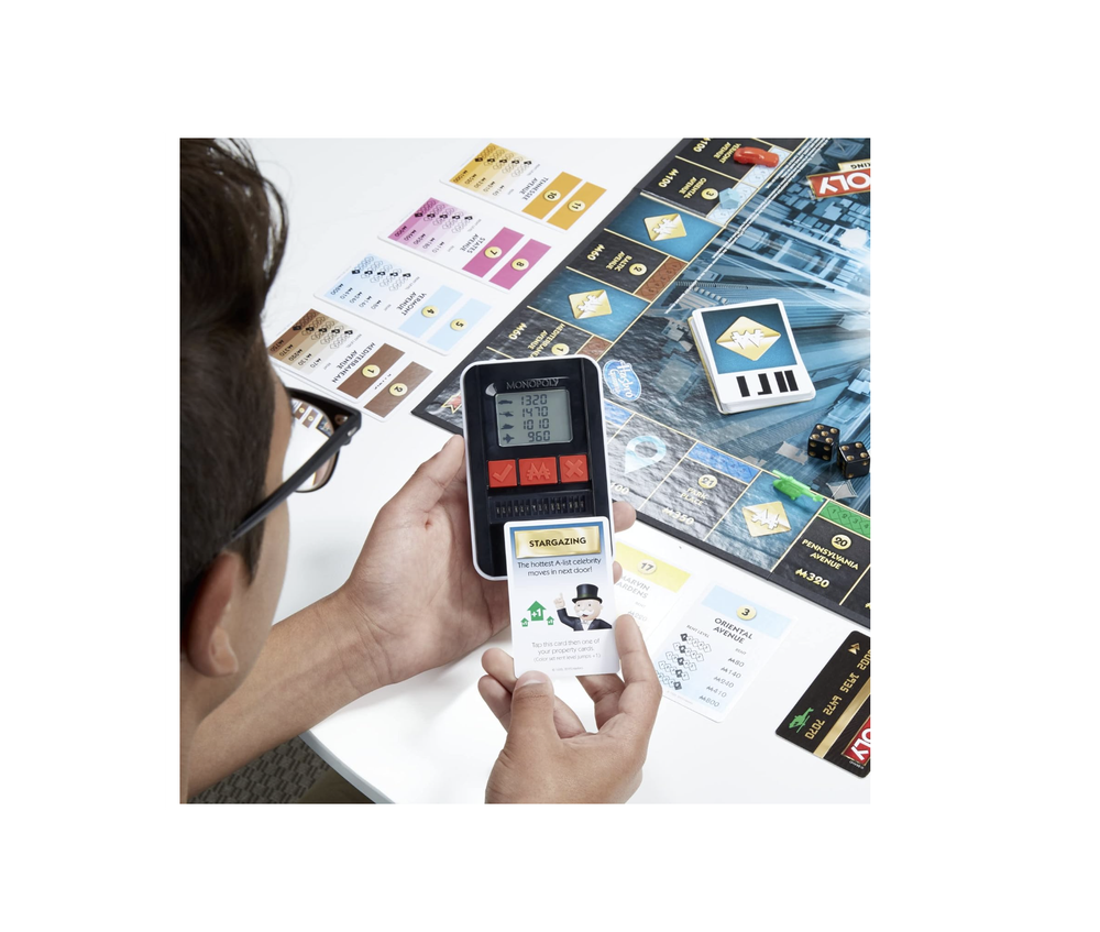 Настольная игра Hasbro Gaming Monopoly Ultimate Banking Edition для всей семьи и детей от 8 лет и старше, электронный банкинг