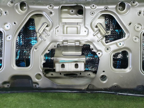 Крышка багажника Kia Carnival 4 (2020-2023)