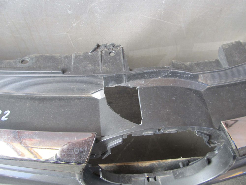 Решетка радиатора Toyota Camry (XV55) 14-17 Б/У Оригинал 5310133510