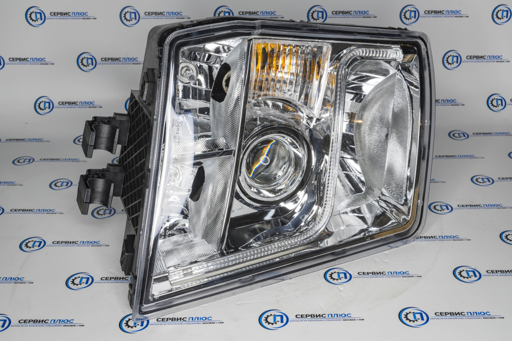 Фара X3000 левая тягач с корректором LED DZ97189723361